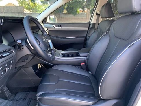 Used 2023 Hyundai Palisade SEL w/ Cargo Package image 13
