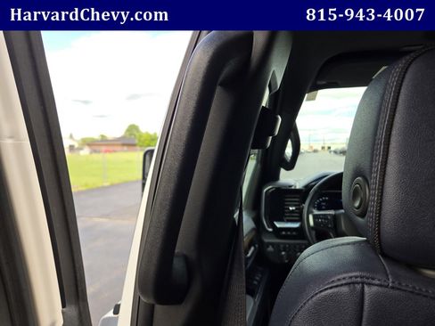Used 2024 Chevrolet Silverado 3500 High Country w/ High Country Premium Package AWD/4WD image 33