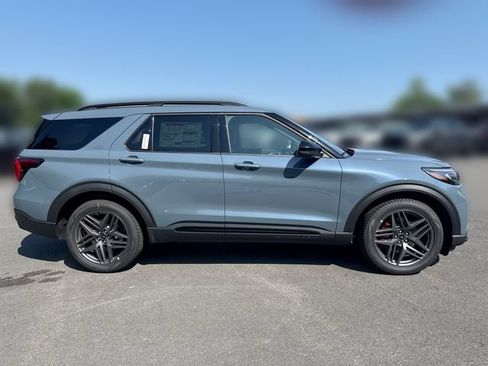 New 2026 Ford Explorer ST w/ Sun And Sound Package AWD/4WD image 9