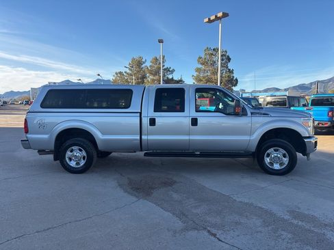 Used 2012 Ford F250 XLT w/ Camper Pkg image 4