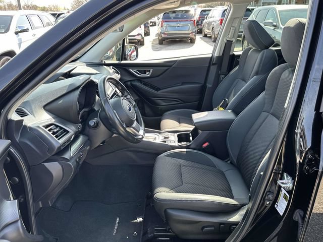 Used 2023 Subaru Forester Premium AWD/4WD image 17