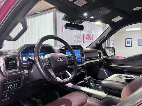 Used 2022 Ford F150 King Ranch w/ Equipment Group 601A High AWD/4WD image 9