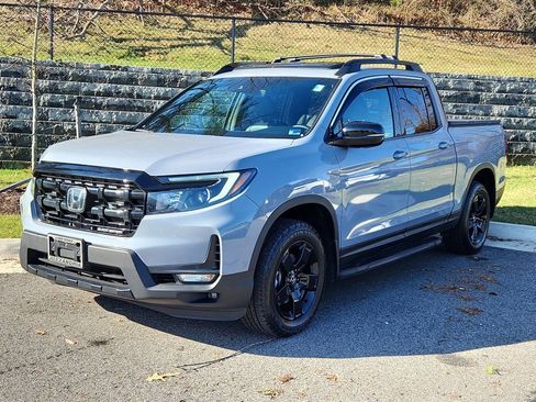 Used 2024 Honda Ridgeline Black Edition image 1