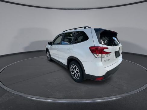 Certified 2024 Subaru Forester Premium AWD/4WD image 6