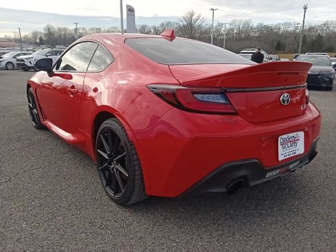 Used 2023 Toyota GR86 Premium image 5