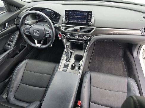 Used 2018 Honda Accord Sport image 22