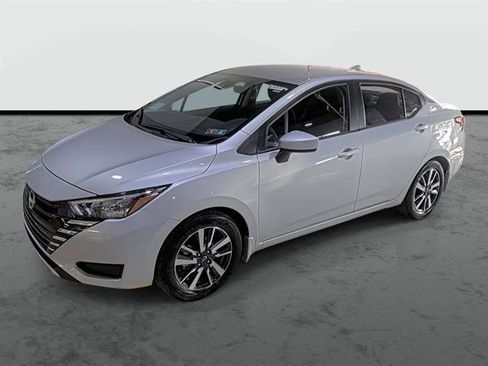 Used 2025 Nissan Versa SV w/ Trunk Package FWD image 7
