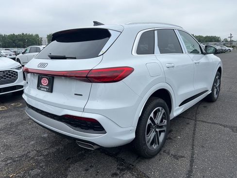 New 2025 Audi Q5 Premium image 5