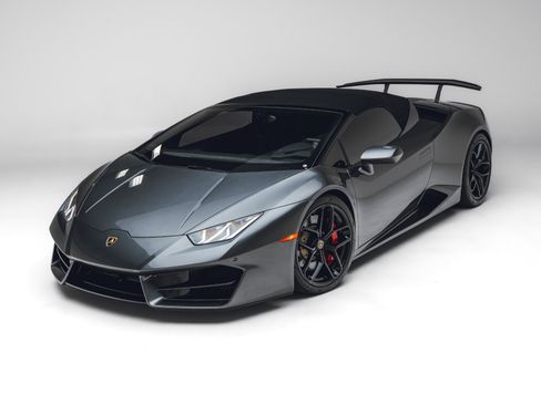 Used 2017 Lamborghini Huracan LP 580-2 RWD image 2