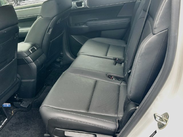 Used 2024 Hyundai Santa Fe XRT AWD/4WD image 9