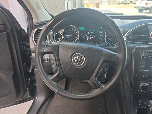 Used 2017 Buick Enclave Premium AWD/4WD image 10