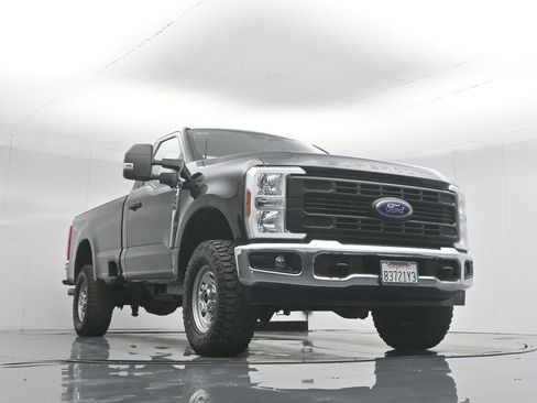 Certified 2024 Ford F250 XL w/ XL Off-Road Package image 44