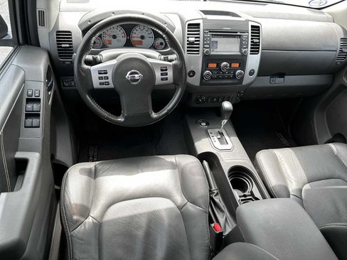 Used 2020 Nissan Frontier PRO-4X w/ Pro-4x Utility Package AWD/4WD image 12