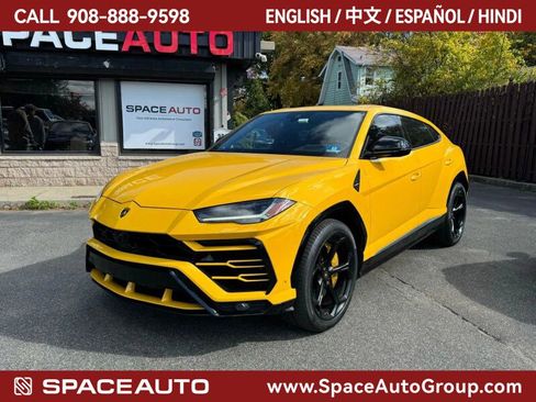 Used 2019 Lamborghini Urus image 1
