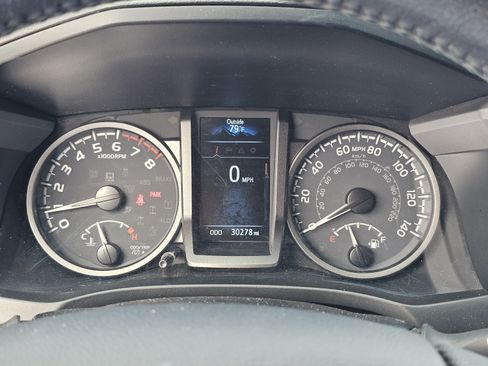Used 2023 Toyota Tacoma TRD Sport w/ Advanced Technology Package AWD/4WD image 22