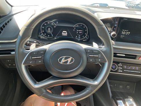 Used 2022 Hyundai Sonata Limited w/ Cargo Package FWD image 19