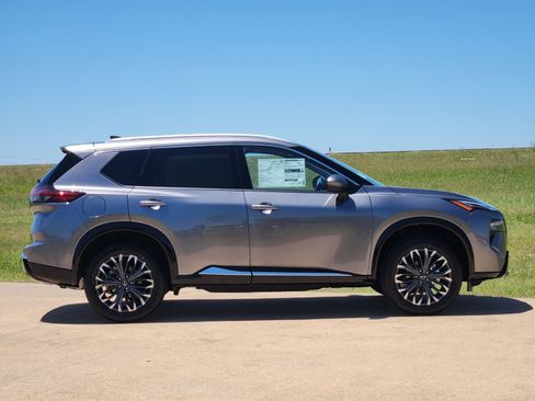 New 2026 Nissan Rogue Platinum AWD/4WD image 7