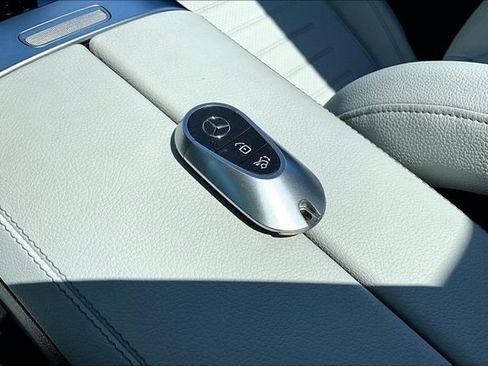 Certified 2023 Mercedes-Benz GLC 300 4MATIC image 38