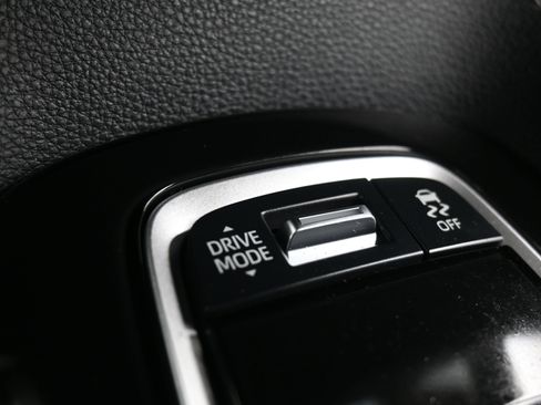 Used 2023 Toyota Corolla SE image 26