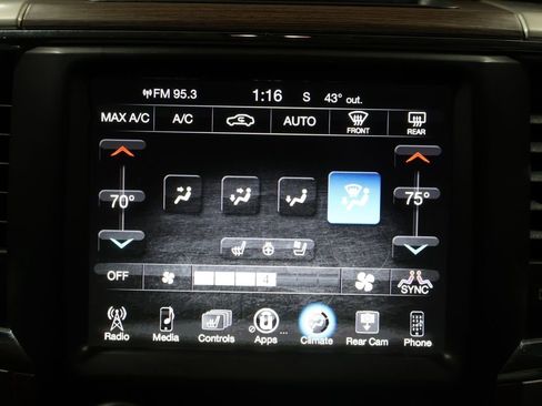 Used 2017 RAM 2500 Laramie w/ Protection Group image 30