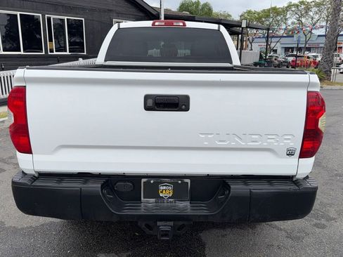 Used 2017 Toyota Tundra SR image 7