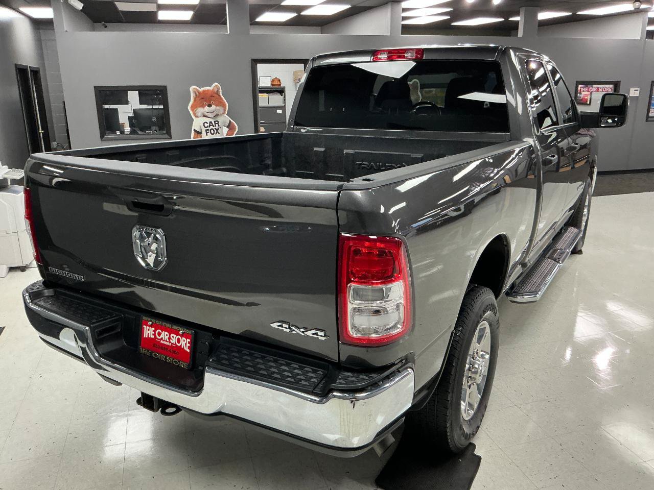 Used 2024 RAM 2500 Big Horn AWD/4WD image 3