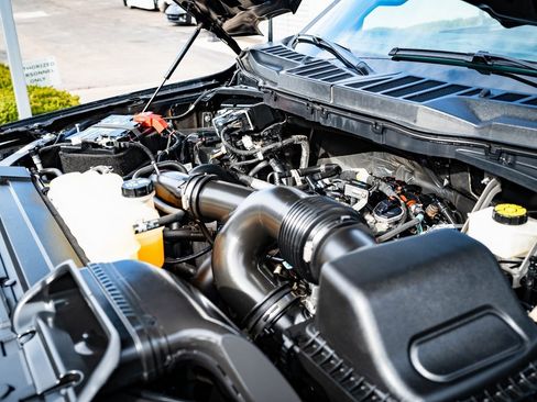 Used 2023 Ford F150 XL image 43