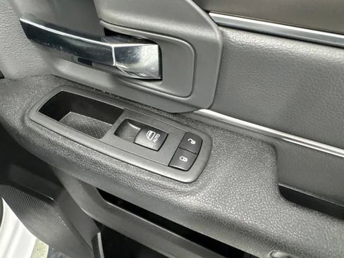Used 2022 RAM 1500 Classic SLT w/ Protection Group AWD/4WD image 28