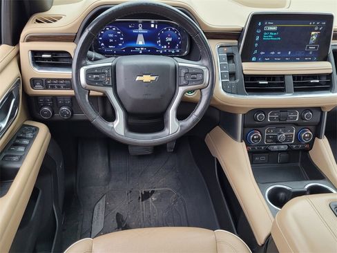 Used 2023 Chevrolet Tahoe Premier image 7