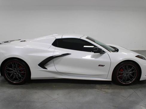Used 2023 Chevrolet Corvette Stingray Premium Conv image 12