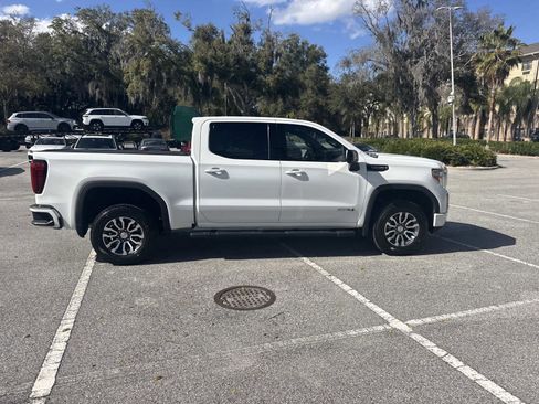 Used 2020 GMC Sierra 1500 AT4 w/ AT4 Premium Package image 3