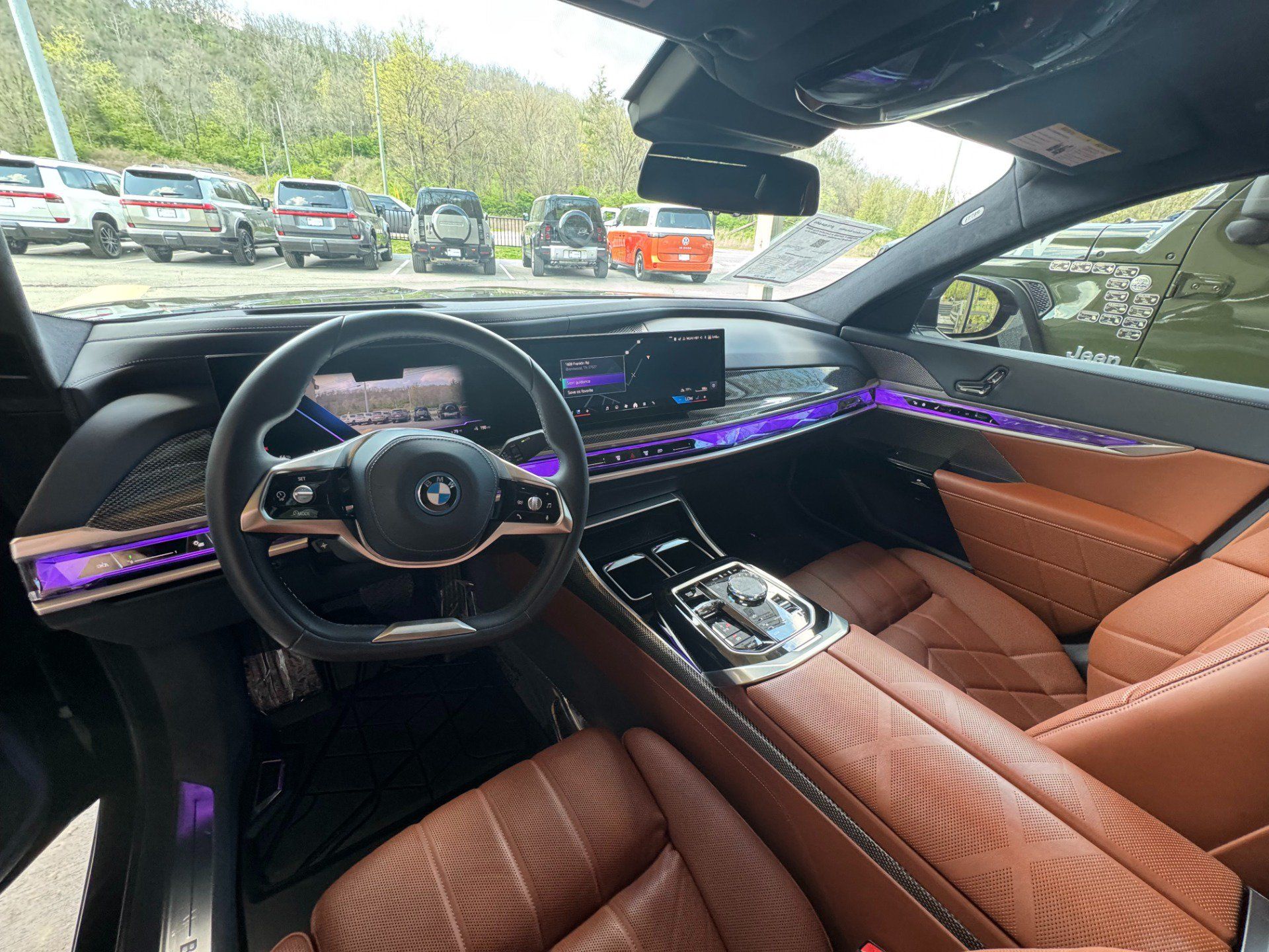Used 2025 BMW i7 eDrive50 w/ Executive Package RWD image 11