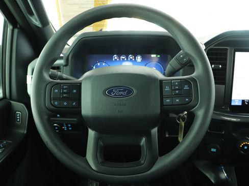 Used 2025 Ford F150 STX w/ Equipment Group 200A RWD image 18