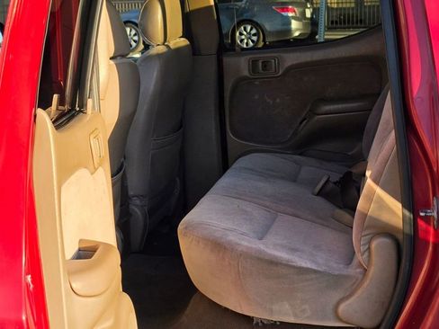 Used 2003 Toyota Tacoma PreRunner image 14