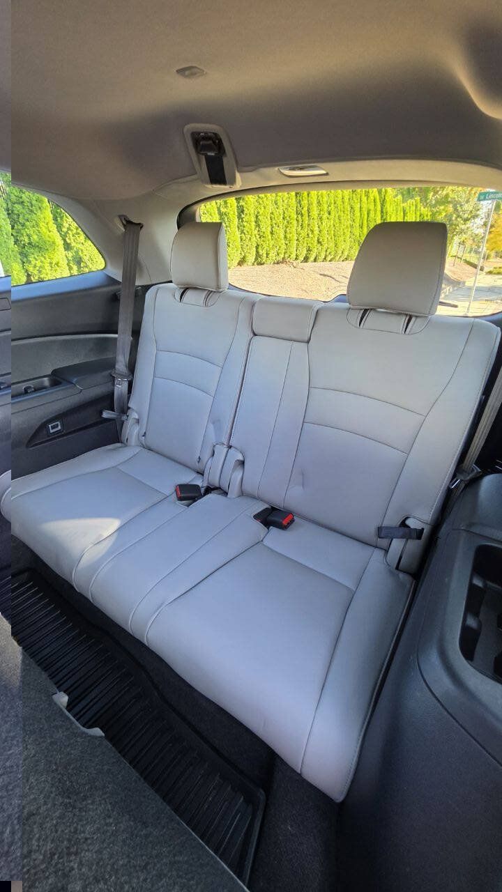 Used 2017 Honda Pilot EX-L image 10