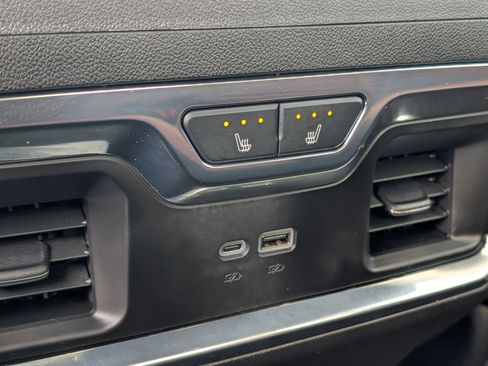 Used 2025 GMC Sierra 1500 Denali Ultimate image 45