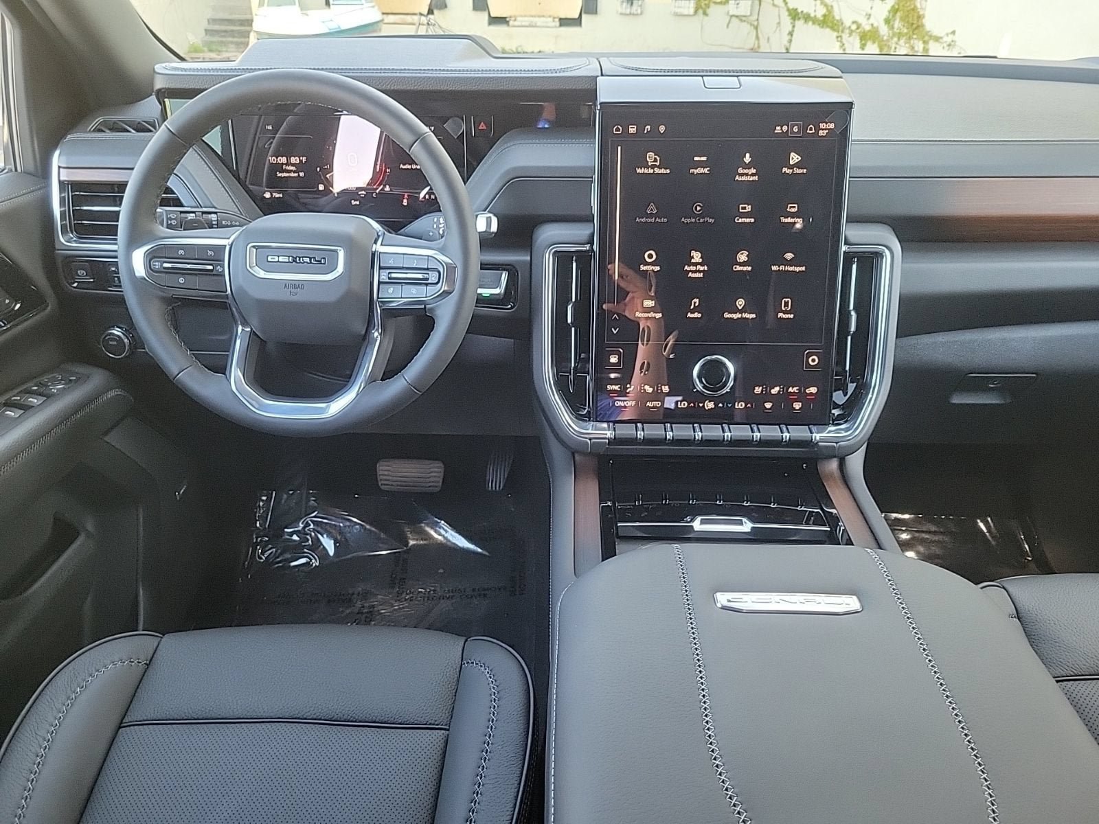 New 2026 GMC Yukon Denali RWD image 15