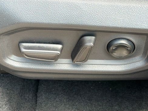 Used 2024 Toyota Tundra Limited w/ Power Package image 23