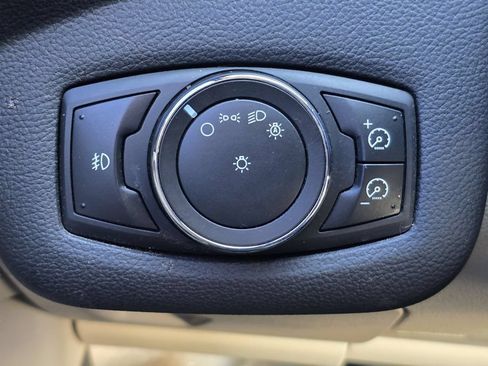 Used 2013 Ford Escape SE FWD image 28