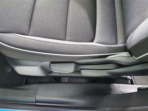 Used 2026 Chevrolet TrailBlazer LT image 29