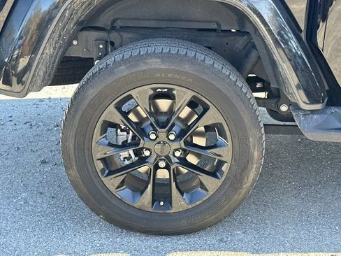 Certified 2022 Jeep Gladiator Overland image 20