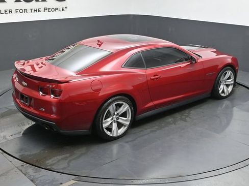 Used 2013 Chevrolet Camaro ZL1 RWD image 33