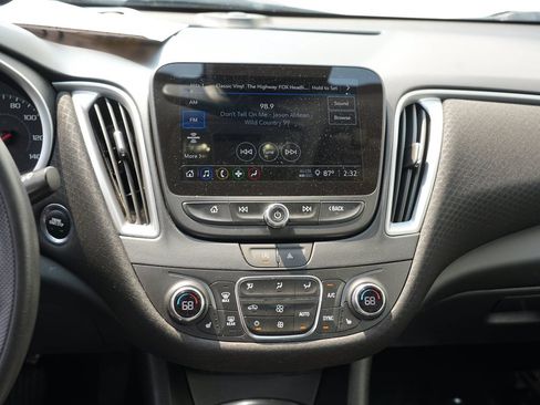 Used 2023 Chevrolet Malibu LT w/ Driver Confidence Package FWD image 22