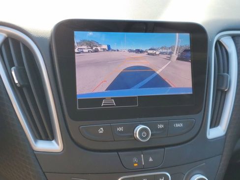 Used 2023 Chevrolet Malibu LT image 25