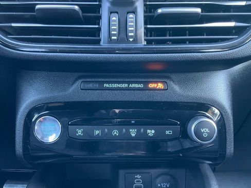 Used 2024 Ford Escape ST-Line Elite w/ Premium Technology Package image 30