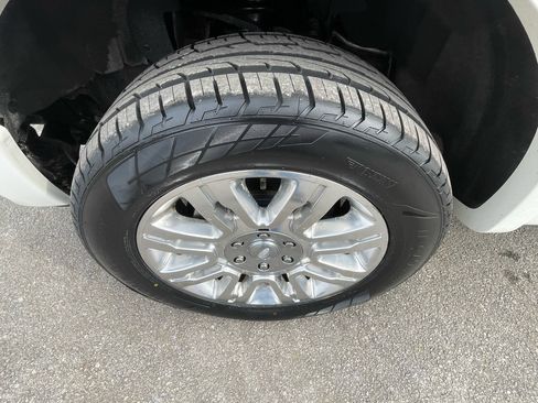 Used 2013 Ford F150 Platinum image 19