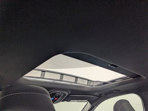 New 2025 Jeep Grand Cherokee Laredo w/ Luxury Tech Group I image 27