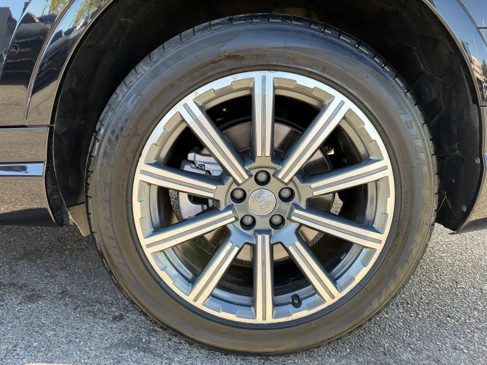 Used 2017 Audi Q7 3.0T Premium Plus AWD/4WD image 9