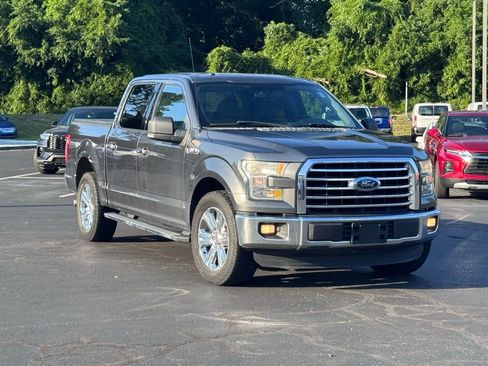 Used 2015 Ford F150 XLT w/ Equipment Group 302A Luxury RWD image 1