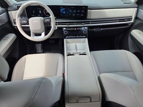 Used 2026 Hyundai Santa Fe SEL FWD image 13